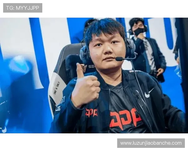 赛后分析：FPX与JDG对决中的节奏掌控与战术博弈