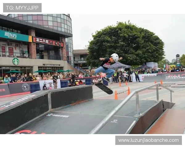 重庆街舞队在滑板精英赛中的华丽转型与未来发展探讨