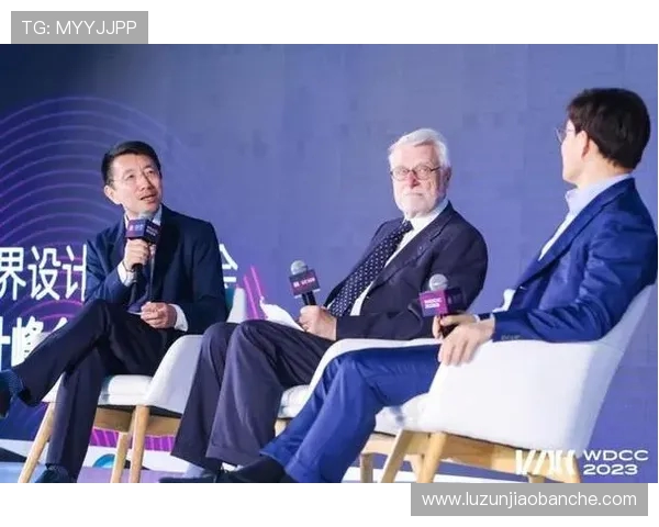 探索全球知名足球俱乐部发展历程与文化影响力及未来趋势综述